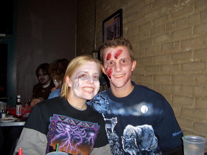 Zombie Pub Crawl! (24).JPG